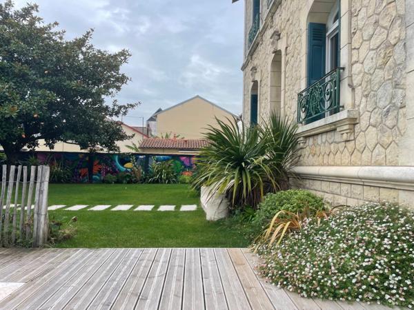 Vente Maison Châtelaillon Plage 1 365 000 € HAI - 200 m2 - 5 Chambres - Réf. 687-TERREETMER17_687