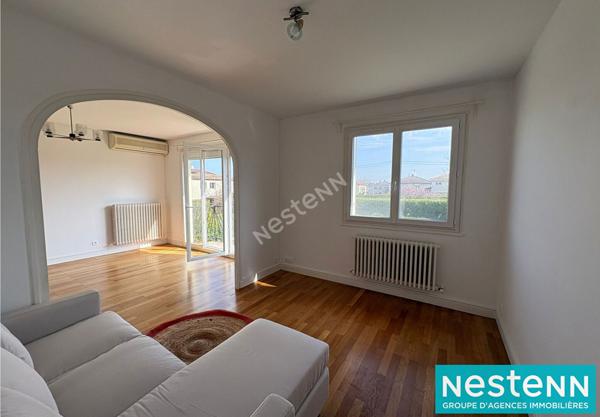 Maison de 4 pièces de 90m2 situé sur le secteur prisé de Meyzieu La Jacquière.