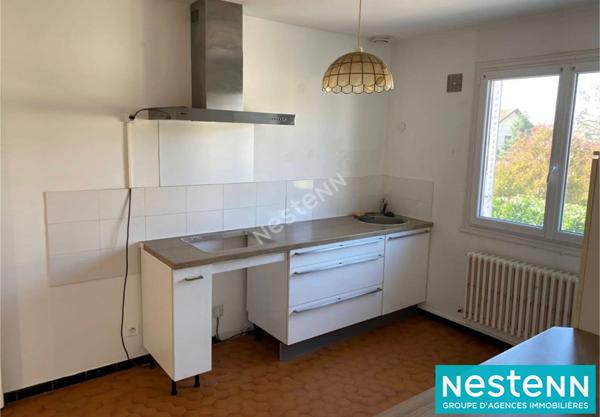 Maison de 4 pièces de 90m2 situé sur le secteur prisé de Meyzieu La Jacquière.
