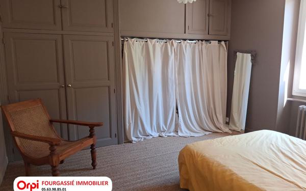 Maison à vendre    6 pièces •  Mazamet