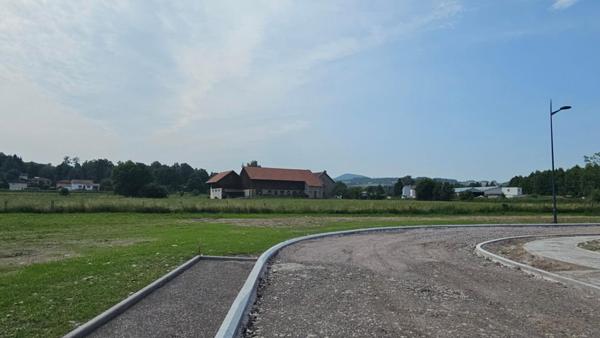 À vendre à Corcieux - Terrain viabilisé, prêt à bâtir !