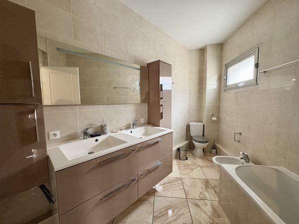 Appartement 5 pièces - HYPER CENTRE Poitiers (86000)