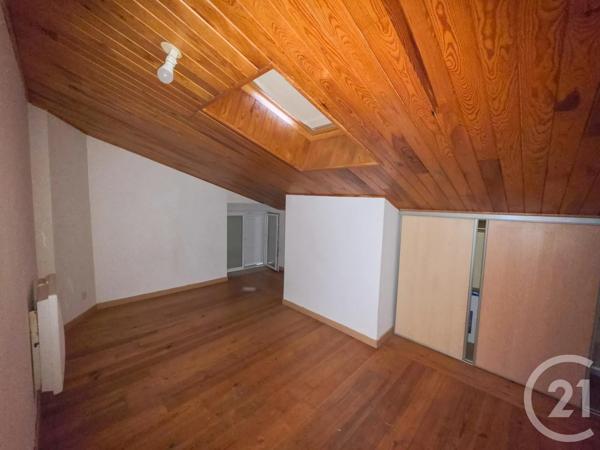 Appartement Triplex à vendre  3 pièces - 52 m 2   BRIOUDE  - 43