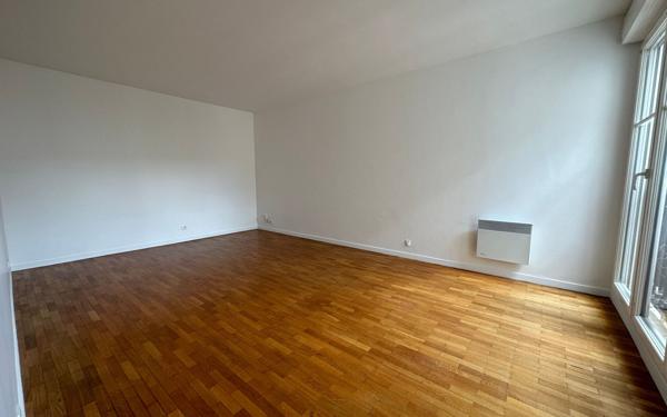 Appartement à louer    2 pièces •  Le Plessis-Robinson