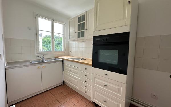 Appartement à louer    2 pièces •  Le Plessis-Robinson