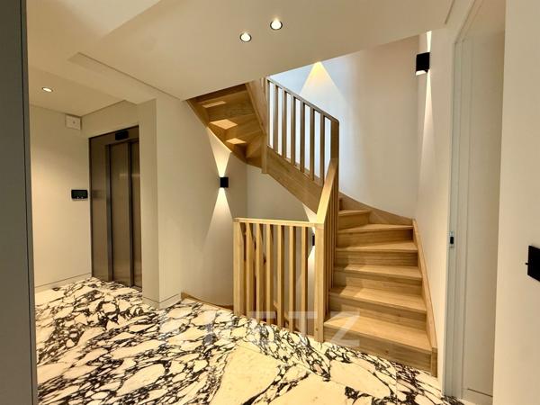 Deauville – Place Morny - Hôtel particulier d’architecte de 2023, jardin, ascenseur, garage