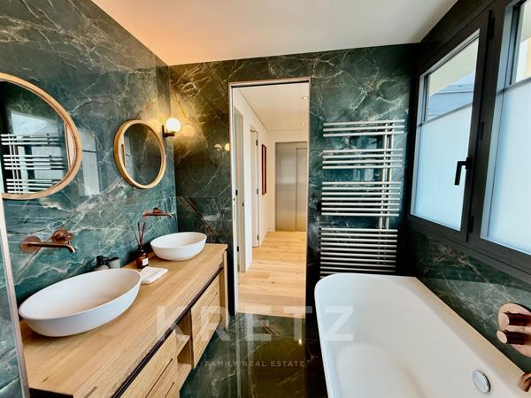 Deauville – Place Morny - Hôtel particulier d’architecte de 2023, jardin, ascenseur, garage