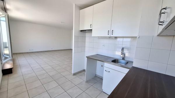 Appartement 3 pièce(s) 2 chambre(s) 77 m²