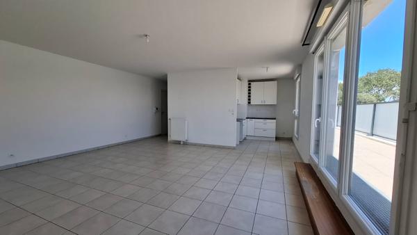 Appartement 3 pièce(s) 2 chambre(s) 77 m²