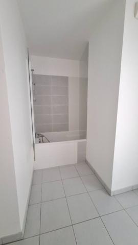 Appartement 3 pièce(s) 2 chambre(s) 77 m²