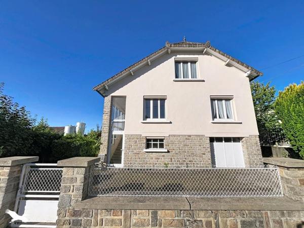 Maison à vendre 124 890 € Dun-le-Palestel 6 p 136 m² DPE E