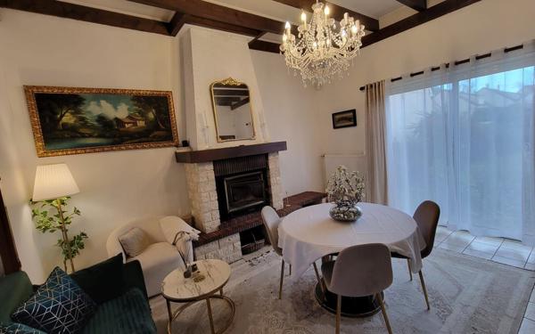 Maison à vendre    2 pièces • 143 m2 Meaux