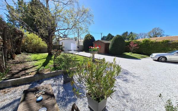 Maison à vendre    4 pièces •  Médis