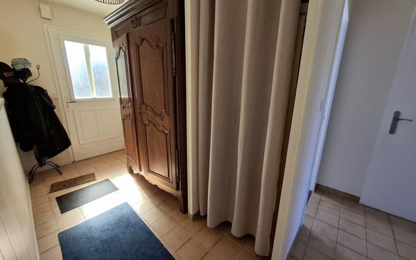 Maison à vendre    4 pièces •  Médis