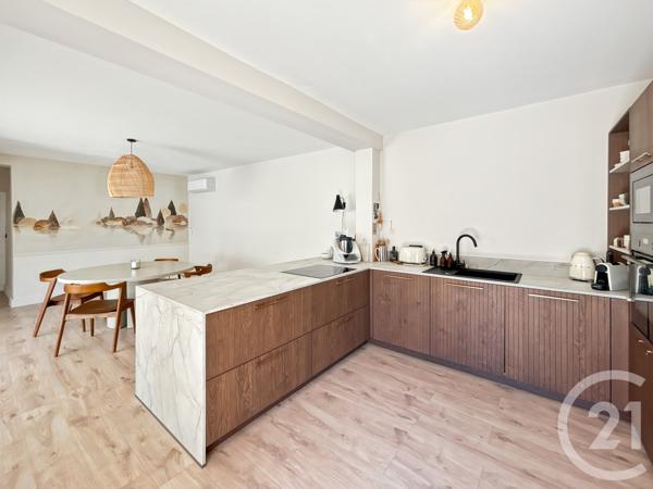 Appartement T5 à vendre  5 pièces - 106 m2 CALVI - 202