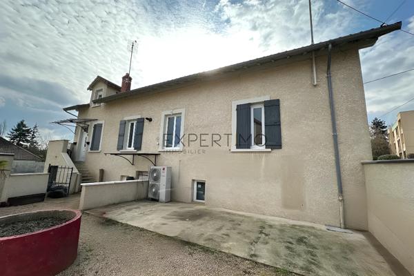 Tournus (71700) Maison P10 rénovée avec piscine, dépendance aménagée et tout le confort moderne