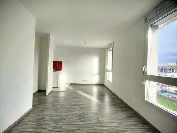 Appartement à louer    1 pièce • 32,29 m2 Le Petit-Quevilly