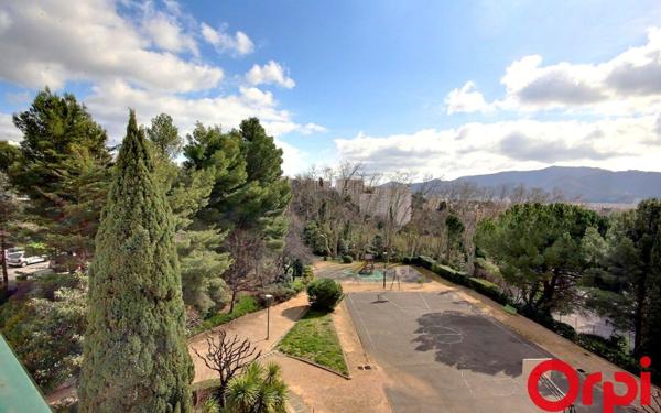 Appartement à vendre    2 pièces • 51,42 m2 Marseille 12