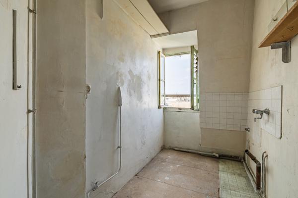 Secteur Place des Vosges - 3 pièces traversant - Dernier étage