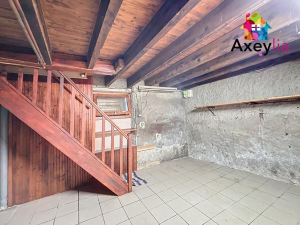 Mably (42300) A VENDRE - MABLY - MAISON, COURS ET GARAGE