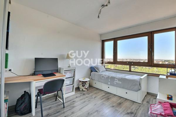 À vendre : Superbe appartement rénové T5 de 106 m² avec balcon et vue dégagée, cave, secteur Grange Blanche, Lyon 3 (69003)