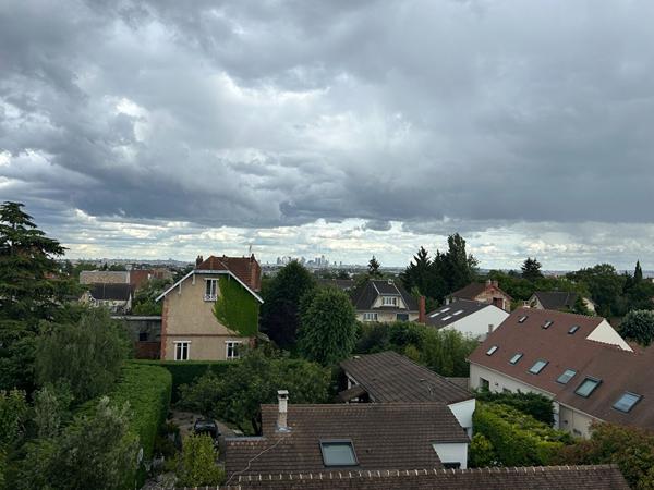 Appartement Le Mesnil Le Roi 4 pièce(s) Loyer 1 350 €/mois charges comprises **  - Référence  13610