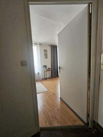 Appartement Magny En Vexin 2 pièce(s) 31 m2