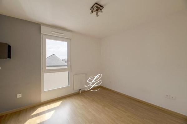 Vente - Appartement 4 pièces 82 m 2 CESSON SEVIGNE (35510)