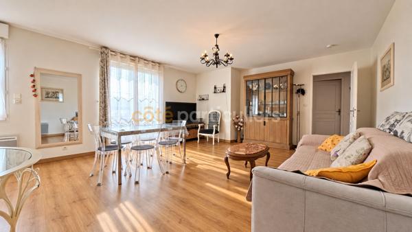 Vente
                Appartement65,34 m² - 3 Pièces -
                    LES SABLES D OLONNE (85340)