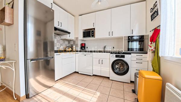 Vente
                Appartement65,34 m² - 3 Pièces -
                    LES SABLES D OLONNE (85340)