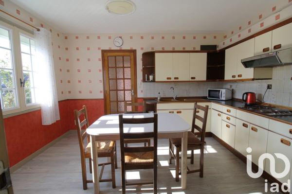 Maison 6 pièces de 112 m² à Hennebont (56700)