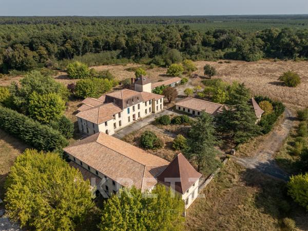 Sud Gironde, Château XVIIIe, base idéale opérateur/investisseurs, 45 min Bordeaux