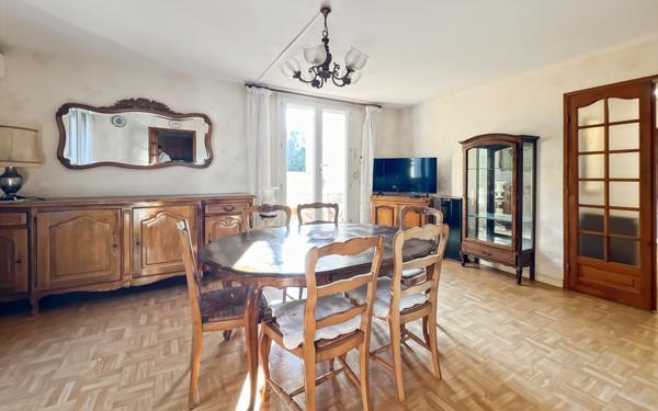 Appartement à vendre    3 pièces • 70,02 m2 Fréjus