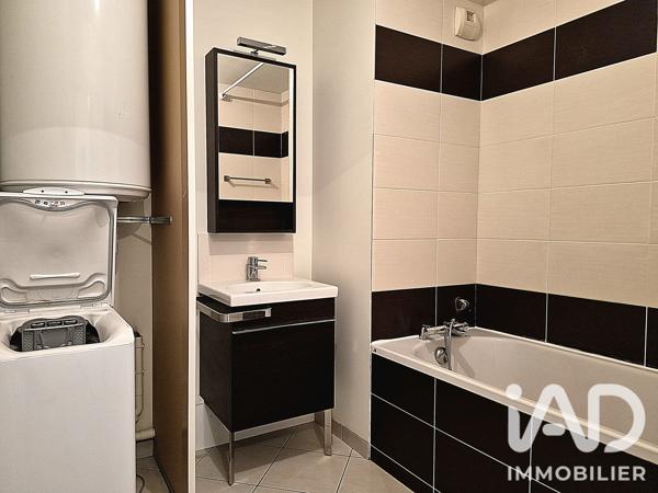 Location appartement 2 pièces 50 m² Clermont-Ferrand