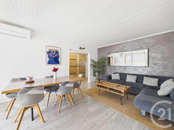 Appartement F3 à vendre  3 pièces - 72 m 2   LA VALETTE DU VAR  - 83