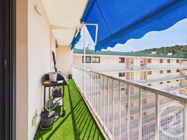 Appartement F3 à vendre  3 pièces - 72 m 2   LA VALETTE DU VAR  - 83