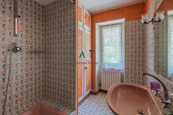 Saint-Égrève · Deux maisons de caractère dans les dépendances de Barnave