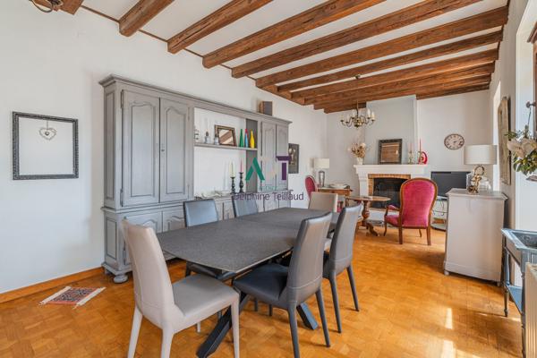 Saint-Égrève · Deux maisons de caractère dans les dépendances de Barnave