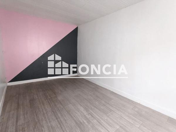 Location Maison 3 pièces 69 m² - Connerre 72160