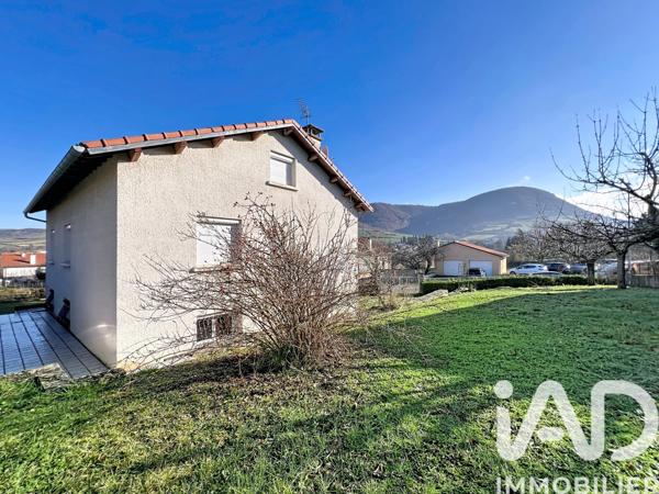 Maison à vendre 7 pièces 164 m² Saint-Georges-de-Luzençon