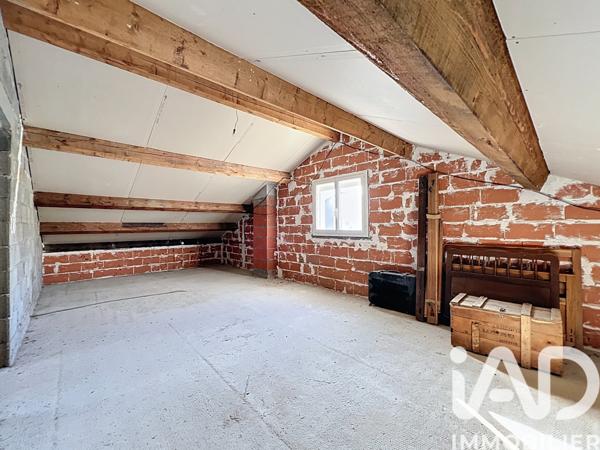 Maison à vendre 7 pièces 164 m² Saint-Georges-de-Luzençon