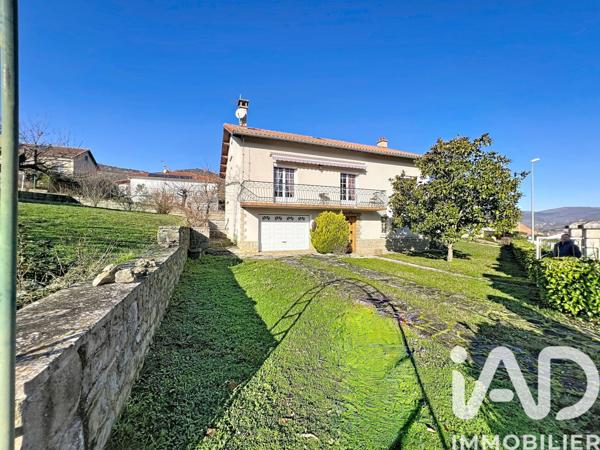 Maison à vendre 7 pièces 164 m² Saint-Georges-de-Luzençon