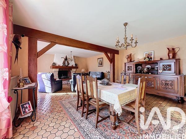 Maison à vendre 7 pièces 164 m² Saint-Georges-de-Luzençon