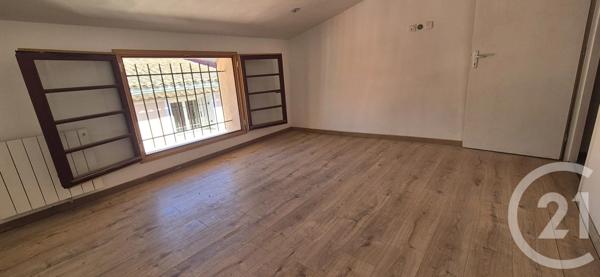 Maison à vendre  4 pièces - 123,30 m 2   ST MAXIMIN LA STE BAUME  - 83