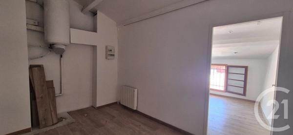 Maison à vendre  4 pièces - 123,30 m 2   ST MAXIMIN LA STE BAUME  - 83