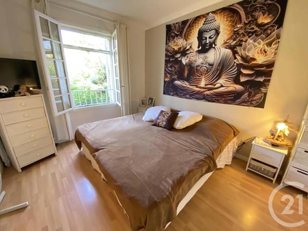 Maison à vendre  7 pièces - 171,83 m 2   STE MAXIME  - 83