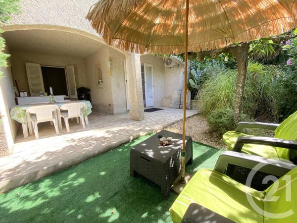 Maison à vendre  7 pièces - 171,83 m 2   STE MAXIME  - 83