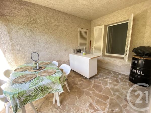 Maison à vendre  7 pièces - 171,83 m 2   STE MAXIME  - 83