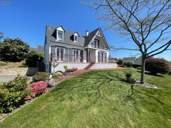 Maison à vendre à Villaines-la-Juhel en Mayenne (53700), ref : 541