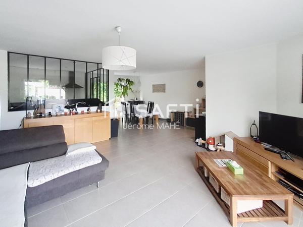 Pavillon PP 4 chambres + garage!